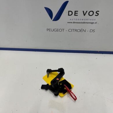 Peugeot 408 1.2 Hybrid 136 Sensor (other) 2023 9826684080