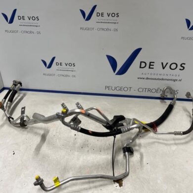 Peugeot 208 1.2 12V e-THP PureTech 110 Air conditioning line 2018 9823533980-9811917280