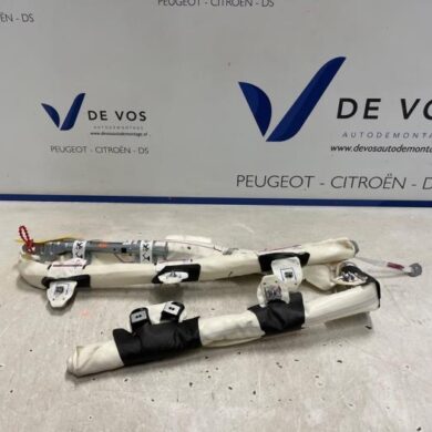Peugeot 2008 1.2 VTi 12V PureTech 130 Roof curtain airbag 2024 9838258580