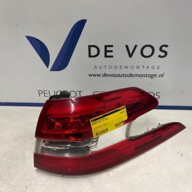 Peugeot 308 1.6 BlueHDi 120 Achterlicht rechts 2015 9678093880