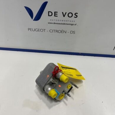 Peugeot 308 e-308 54 kWh Warmtewisselaar ZK02 2023 9831600480