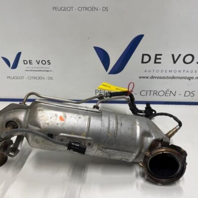 Citroen C4 Picasso 1.2 12V PureTech 130 Katalysator HNS-HN05 2022 9839804280-1677751880