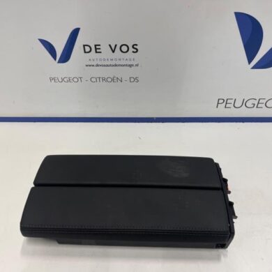 DS Automobiles DS4 1.6 16V E-Tense 225 Armrest 2022 98380384ZE