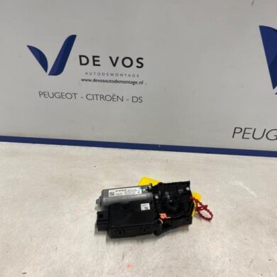 Peugeot 2008 1.2 VTi 12V PureTech 130 Sunroof motor 2024 9858419880