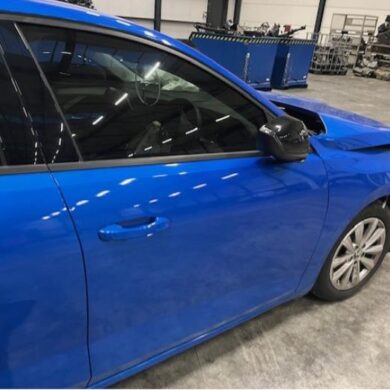 Opel Astra 1.2 Turbo 110 12V Front door 4-door, right 2024 9841862680