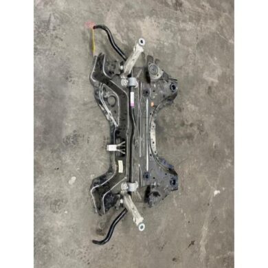 Peugeot 408 1.2 Hybrid 136 Subframe HN09 2023 9808812580