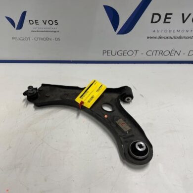 Opel Corsa 1.2 Turbo 12V 100 Draagarm links-voor 2022 9831626480-9857903080