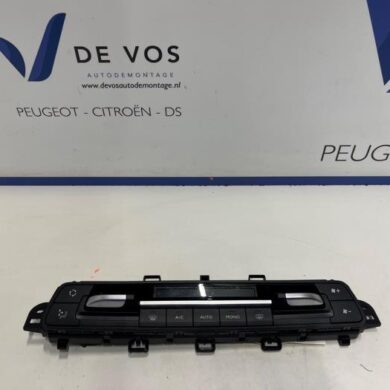 Citroen Jumpy 2.0 Blue HDI 180 Kachel Bedieningspaneel 2023 98340419ZD