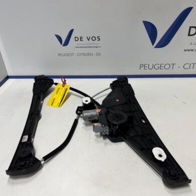 Peugeot 208 1.2 Hybrid 136 Fenstermechanik 4-türig links vorne 2025 9829043680