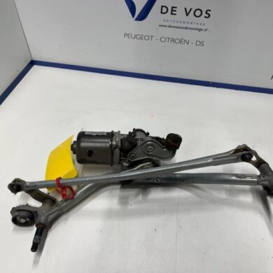 Citroen C3 Picasso 1.2 12V PureTech 110 Front wiper motor 2016 6405NS