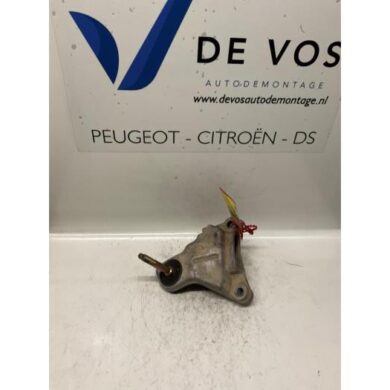 Citroen C5  Versnellingsbak Steun 2005 1813F2 20GK03