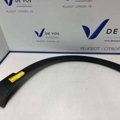 Opel Grandland X 1.2 Turbo 12V Spatbord Lijst 2020 YP000307XT