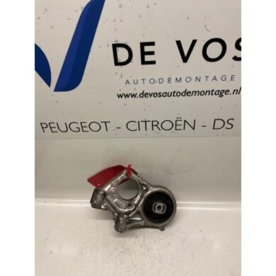 Peugeot 307  Engine mount 8HZ 2002 1807ER