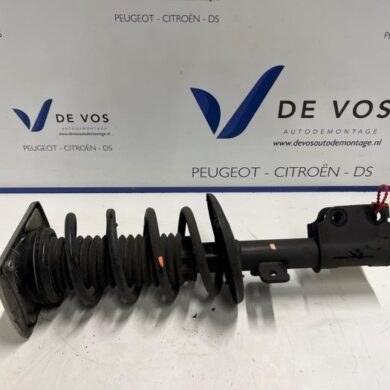 Peugeot Expert 1.5 BlueHDi 100 Front shock absorber rod, left 2022 9821596680