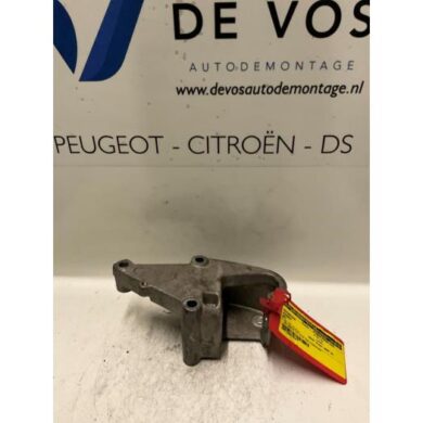 Peugeot 607 2.9 V6 24V Engine mount XFX 2000 1807K3