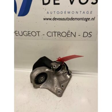 Peugeot 307  Engine mount RHR 2004 1807V6