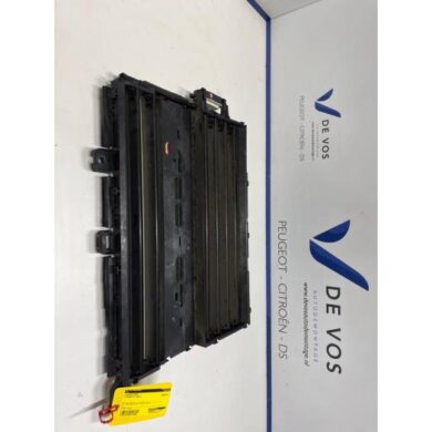 Citroen C4 1.2 Hybrid 136 Air funnel 2024 9836865380