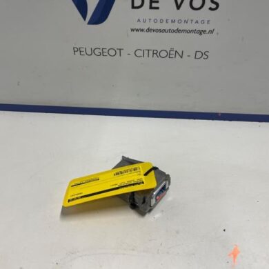 Opel Corsa 1.2 Turbo 12V 100 Front camera 2022 9842997780-1692667180