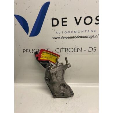 Peugeot 306  Engine mount DJY 1998 184671