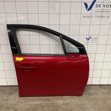 Citroen C3 1.2 Vti 12V PureTech Front door 4-door, right 2017 9812251680