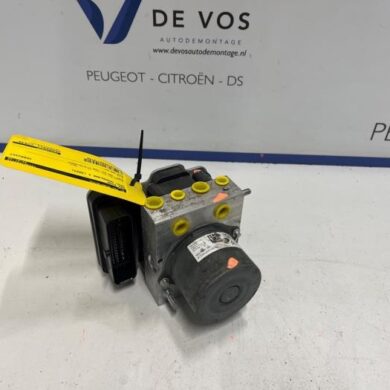 Opel Grandland X 1.6 Turbo 16V Hybrid ABS Pomp 5G06 2023 1682185080