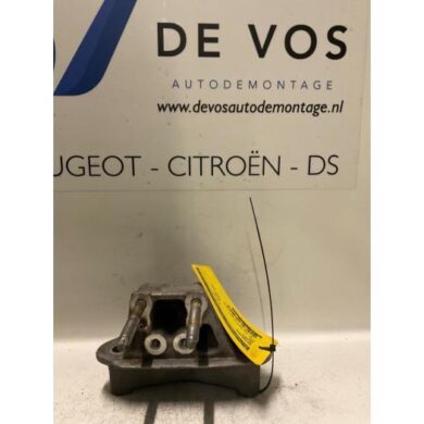 Peugeot 407  Engine mount UHZ 2006 182129-182140