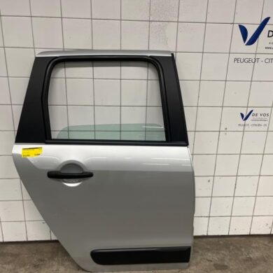Citroen C3 Picasso 1.2 12V PureTech 110 Rear door 4-door, right 2016 9008V6