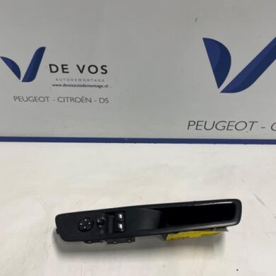 Peugeot Expert 1.5 BlueHDi 100 Multi-functional window switch 2022 96783350ZD