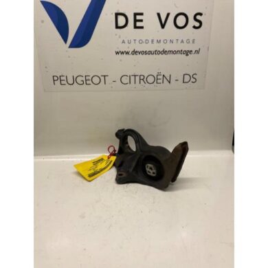 Peugeot 307 2.0 16V Motorsteun RFJ 2007 1807W1