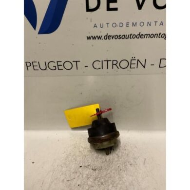 Peugeot Partner 1.9 D Motorsteun WJZ 2000 184447