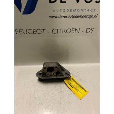 Peugeot 407  Engine mount UHZ 2006 182129-182140