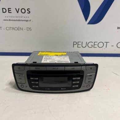 Peugeot 107 1.0 12V Radio 2013 B000699980-B0006485ZD