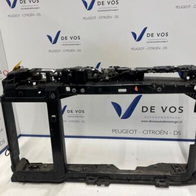 Citroen C4 1.2 Hybrid 136 Front panel 2024 1687979180-9851871480