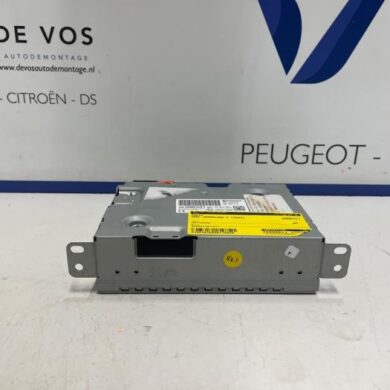 Opel Grandland X 1.6 Turbo 16V Hybrid Radio 2023 9839633180-1697033180-1698752680