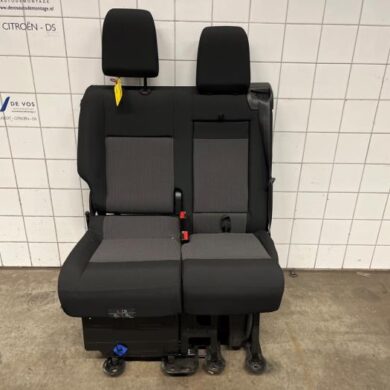 Citroen Jumpy 2.0 Blue HDI 180 Bank rechts-voor 2023