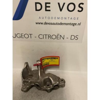 Peugeot 807 2.2 16V Engine mount 3FZ 2003 183998