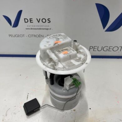 Peugeot 208 1.2 Hybrid 136 Kraftstoffpumpe Elektrisch HN09 2025 9839248180-1674219480