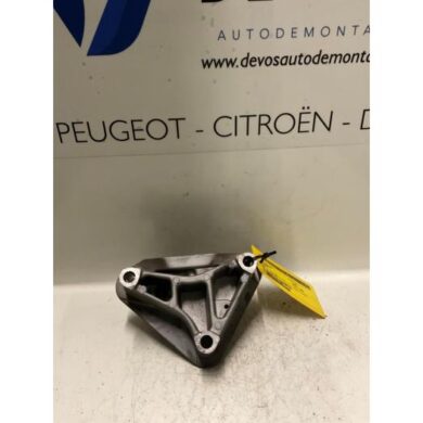 Peugeot 407  Engine mount UHZ 2006 182129-182140
