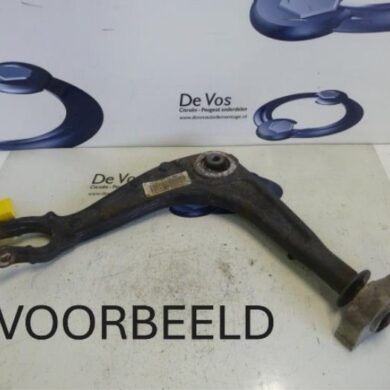 Peugeot 407 2.2 16V Front wishbone, left 2005 3520N6