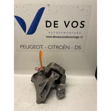 Citroen C5  Versnellingsbak Steun 2010 181394-1807X6 20MB25