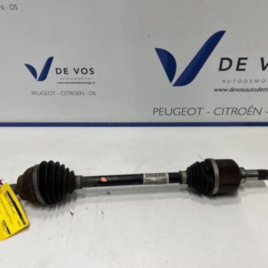 Citroen C3 Aircross 1.2 e-THP PureTech 110 Aandrijfas links-voor HNP-HN05 2020 9809710080-1677686080 20V247