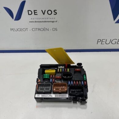 Citroen C3 Picasso 1.2 12V PureTech 110 Zekeringkast 2016 6500HV-9667199580