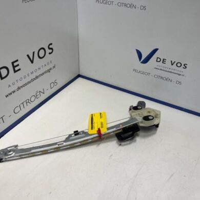 Citroen C3 1.2 PureTech 100 Ruitmechaniek 4Deurs links-achter 2025 9854352080