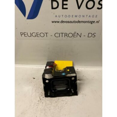 Peugeot 208 1.4 16V Gearbox mount 2012 9676570880 20CQ88