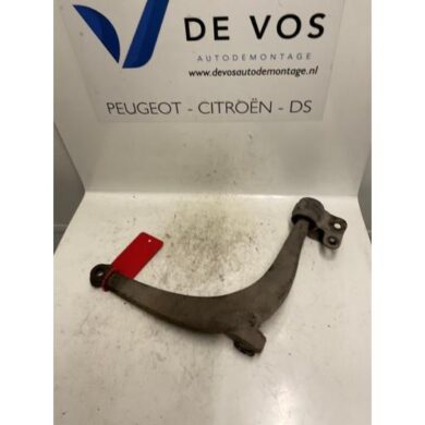 Citroen Xantia 2.0i VSX Turbo CT Draagarm rechts-voor 1996 352182