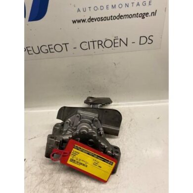 Peugeot Boxer  Oil pump 1999