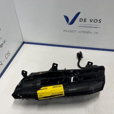 Peugeot 308 1.2 PureTech Hybrid 136 Daytime running light, right 2023 9835230880