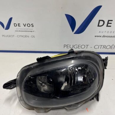 Citroen C3 1.5 Blue HDi 100 16V Koplamp links 2018 9820059680