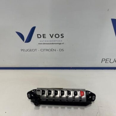 Peugeot 5008 2.0 BlueHDi 150 16V Schakelaar 2018 98249156DX