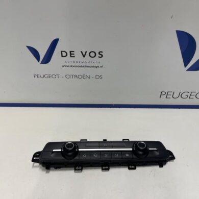 Opel Vivaro 1.5 CDTI 120 Heater control panel 2024 98340416ZD